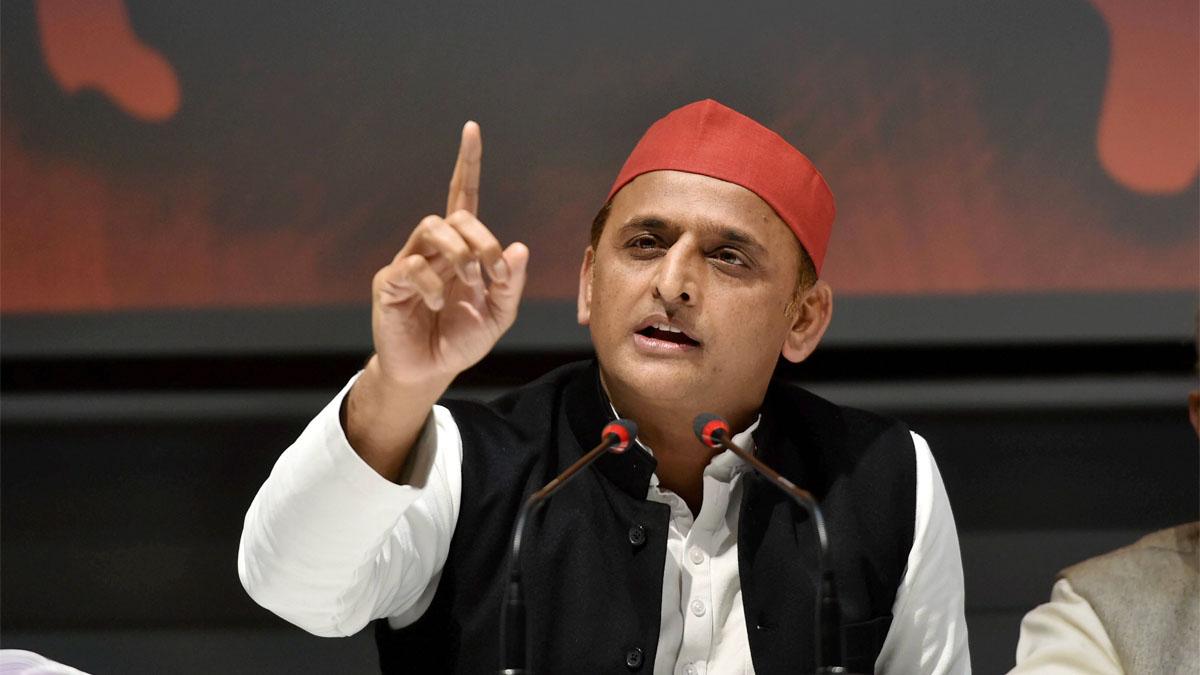 गाजीपुर डीएम ने पूर्व सीएम अखिलेश यादव की ‘समाजवादी विजय रथ यात्रा’ पर लगाया ब्रेक