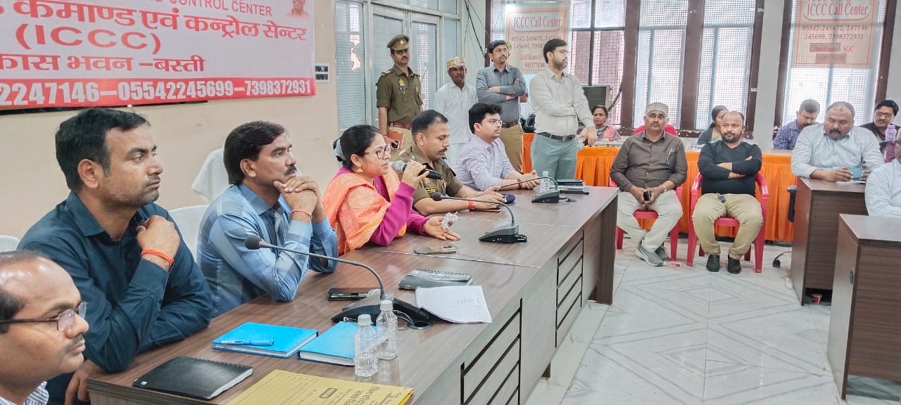 प्रधानों व सचिवों का कराया गया प्रशिक्षण