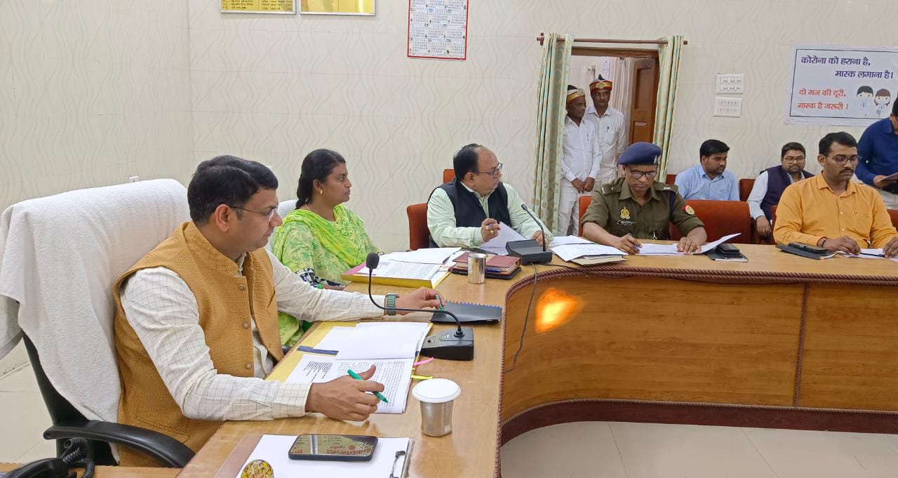 इन्वेस्टर्स को प्रदान की जाएंगी सभी सहूलियतें -डीएम