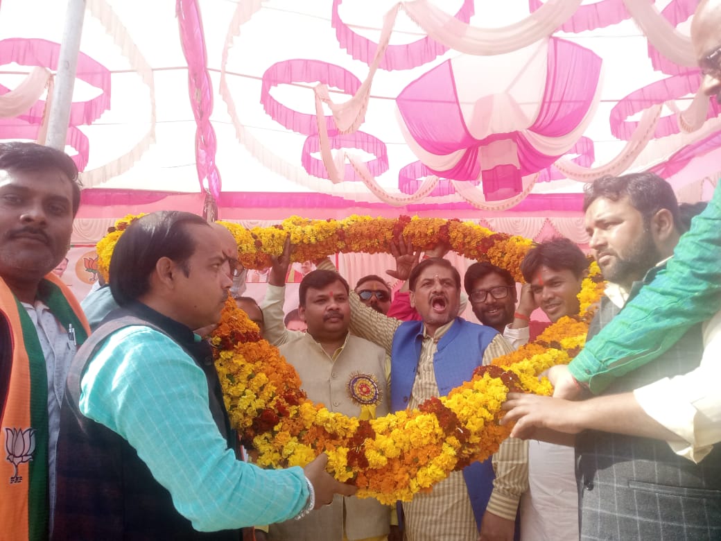 धार्मिक रीति रिवाज से 286 जोड़ो का सामूहिक विवाह संपन्न