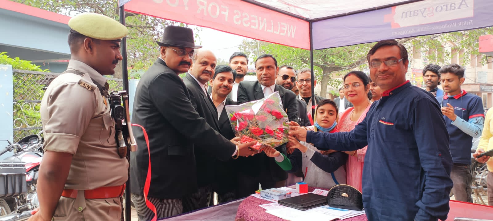 थायरोकेयर पैथालॉजी ने जिला बार में लगाया कैम्प, वकीलों ने जांच का उठाया लाभ