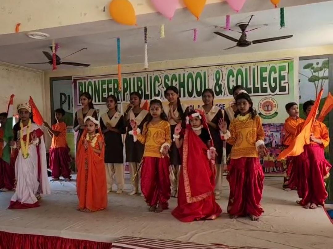 पायनियर स्कूल में मनाया गया नवरात्रि का पर्व