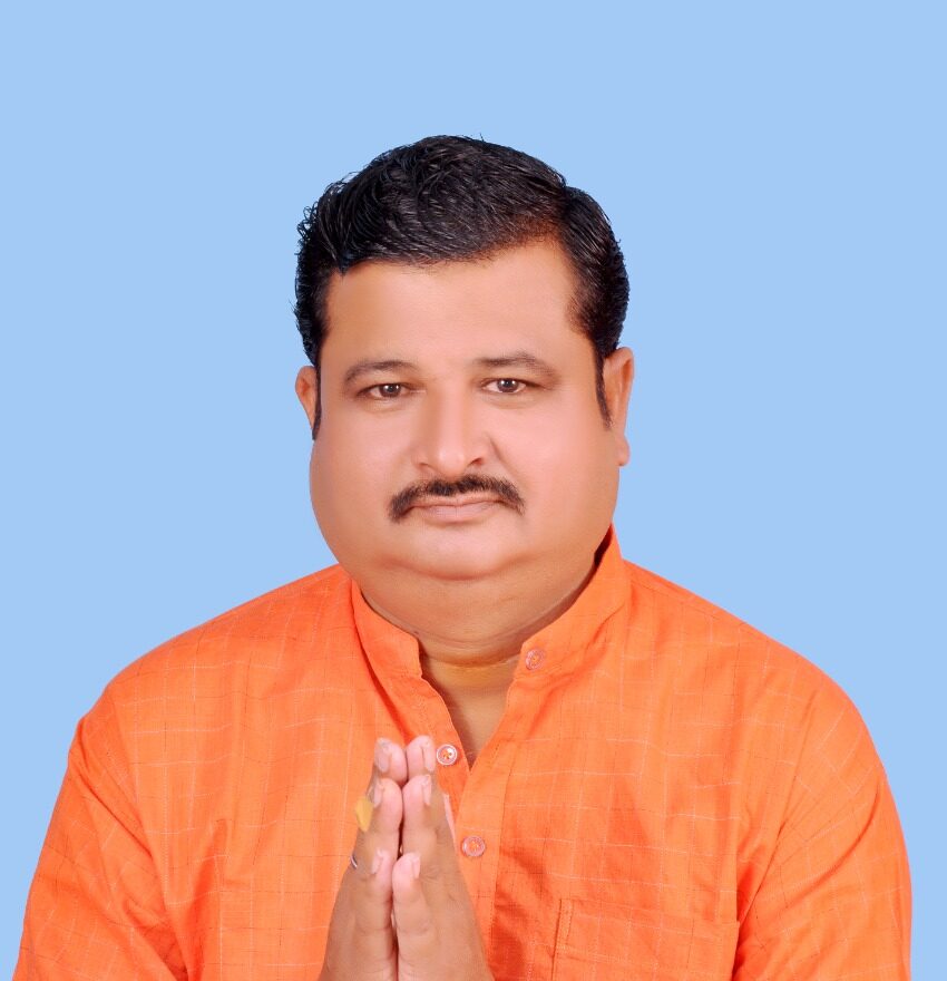 लगन शील एवं कर्मठ प्रत्याशी सुनील कुमार तोमर ने किया आवेदन,
