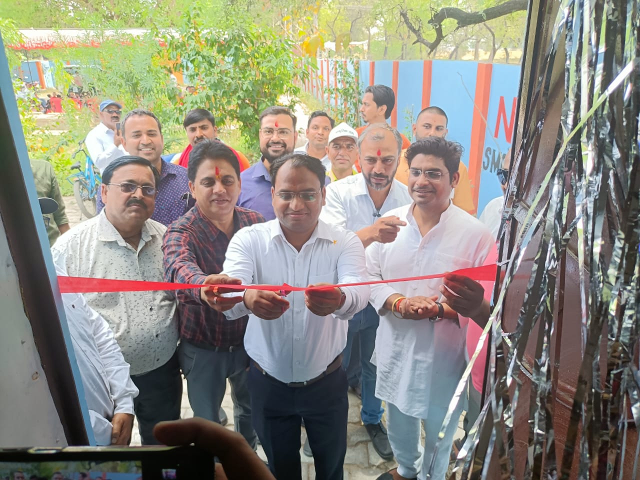 प्राथमिक विद्यालय अमखेड़ा में स्कूल चलो अभियान की रैली निकाल नए शिक्षा सत्र का हुआ शुभारम्भ