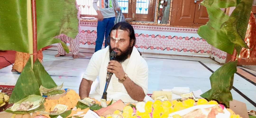 भव्य राममंदिर के लिए सुप्रसिद्ध पीठ श्रीराम आश्रम रामकोट में धार्मिक अनुष्ठान का आयोजन किया गया