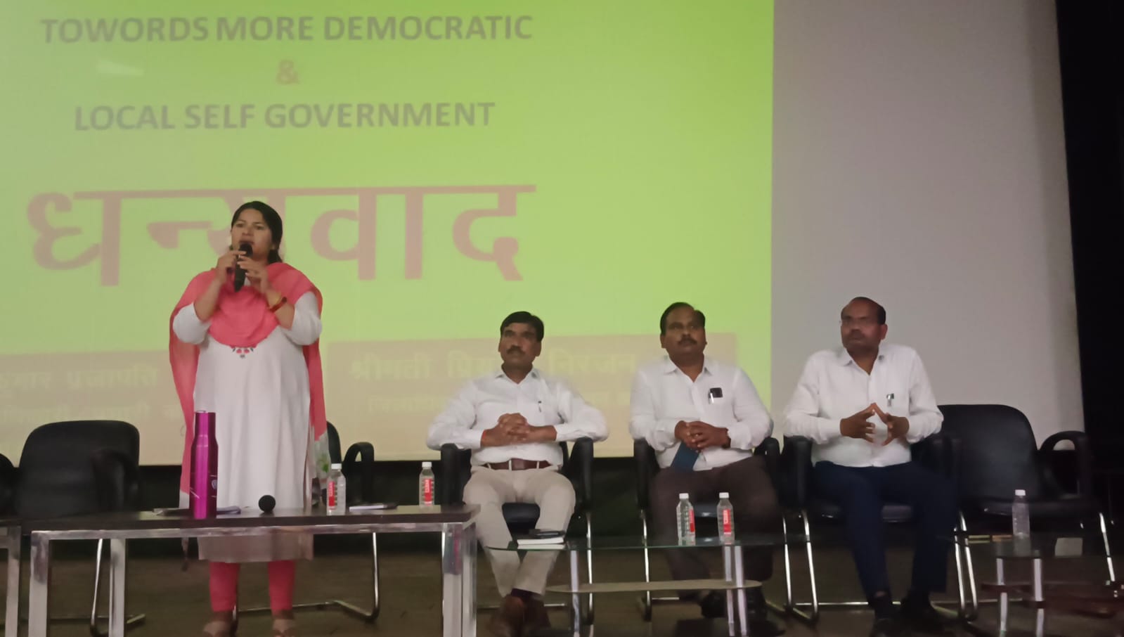 पारदर्शी मतदान कराने में कानून व्यवस्था से कोई समझौता नही-डीएम