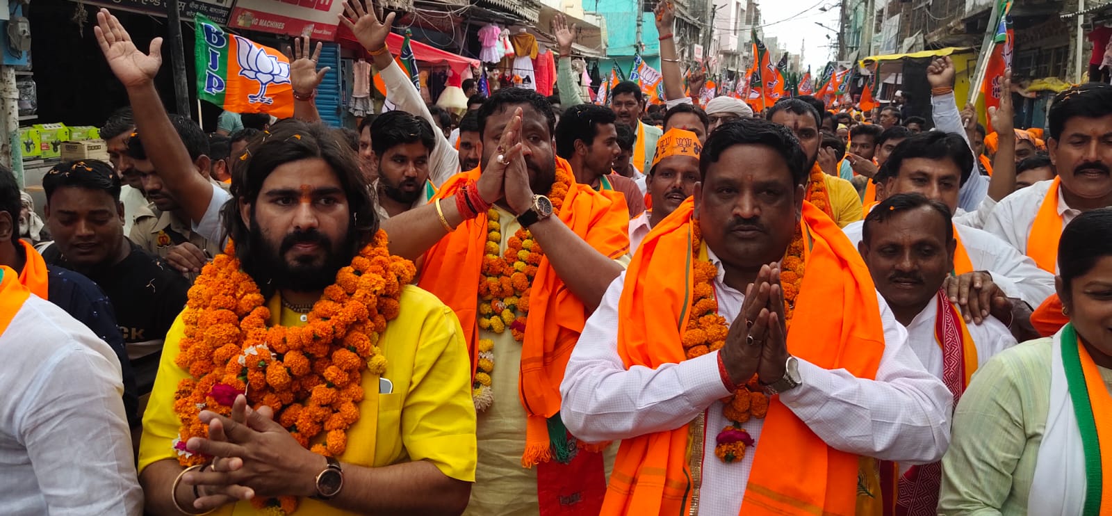 बजरंगबली के आशीर्वाद लेकर निकली आशीर्वाद रैली