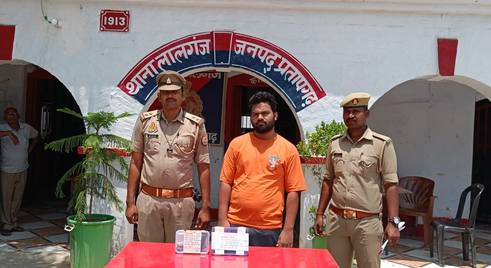 इक तरफा प्यार में लिखी पटकथा हुई बेनकाब, सलाखों के पीछे आरोपी….