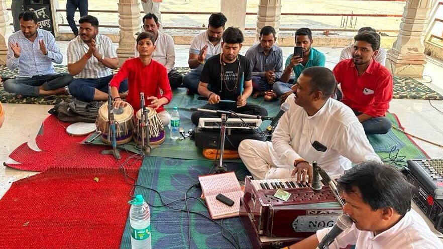 हनुमान भक्ति से सराबोर हुआ दूसरा बड़ा मंगल, कहीं सुंदरकांड पाठ तो कहीं हुआ हनुमान चालीसा पाठ