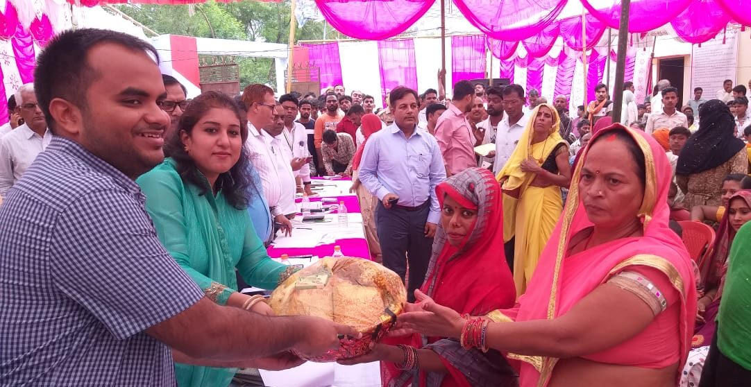 जनता के द्वार पर ही समस्याओं का होगा निराकरण-जिलाधिकारी