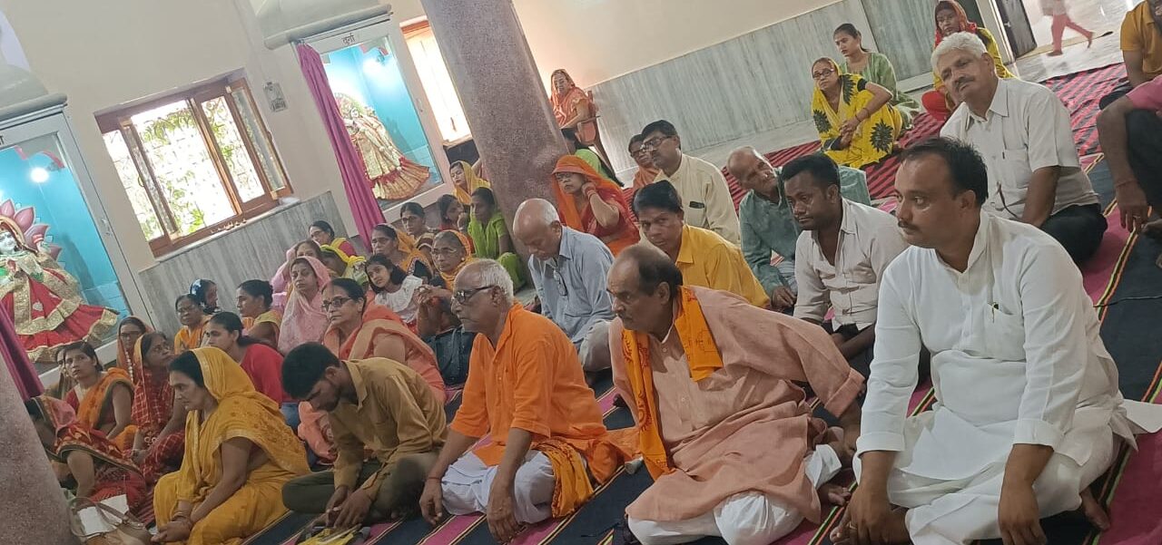 गायत्री शक्तिपीठ में श्रद्धापूर्वक मनाया गया गुरु पूर्णिमा का पर्व