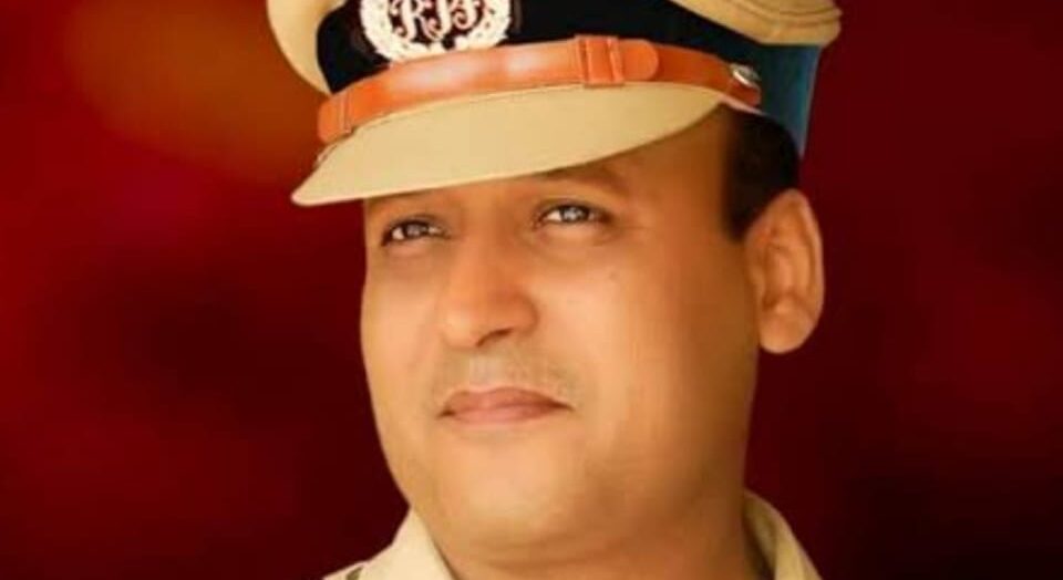 वरिष्ठ मंडल सुरक्षा आयुक्त चंद्र मोहन मिश्र को मिला स्मार्ट पुलिसिंग अवार्ड  