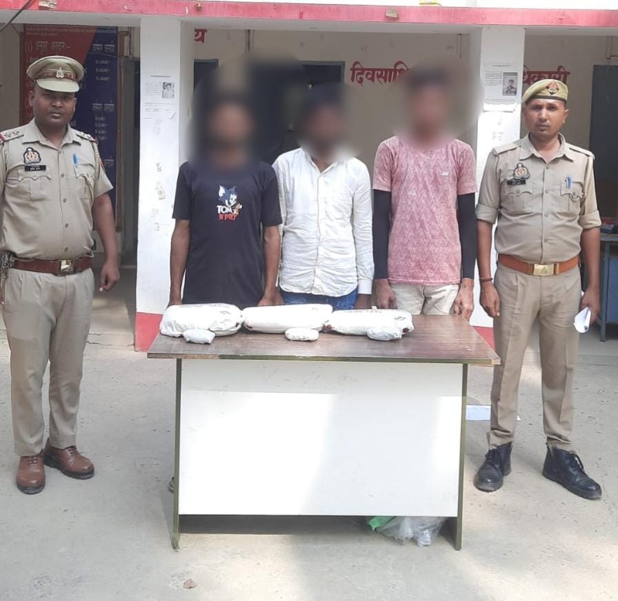अवैध मादक पदार्थ के साथ 03 अभियुक्त गिरफ्तार