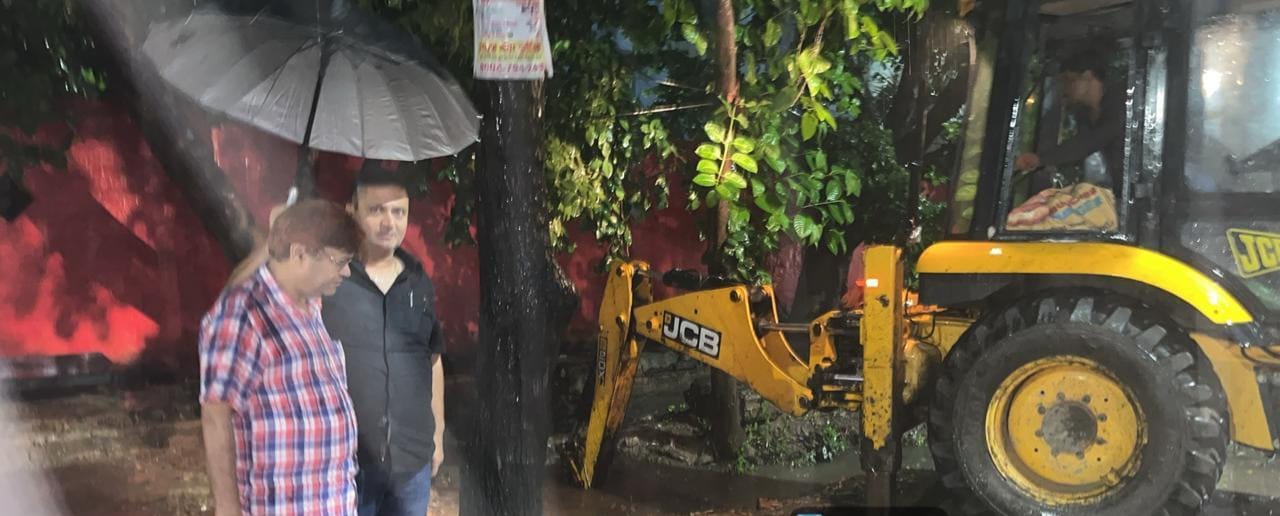 नाला व नाली सफाई अभियान हेतु जनपद के समस्त में 72 घण्टे चला सफाई अभियान