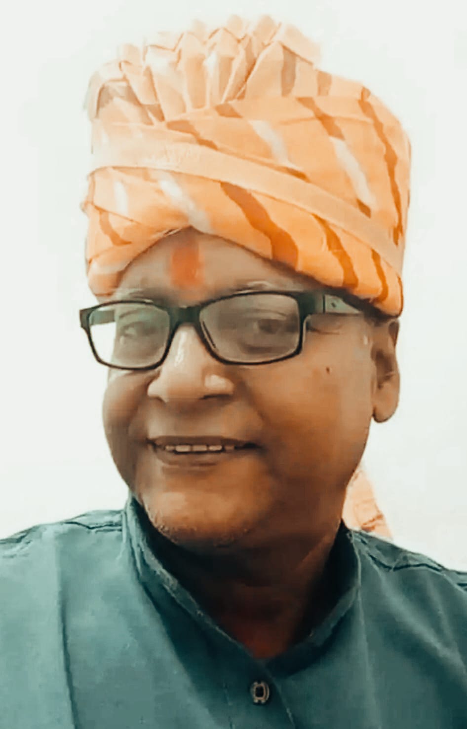राजस्व मंत्री डॉ दिलीप जायसवाल अपने राजस्व विभाग को भ्रष्टाचार मुक्त बनाने पर मादा – डॉ अरविन्द वर्मा, चेयरमैन