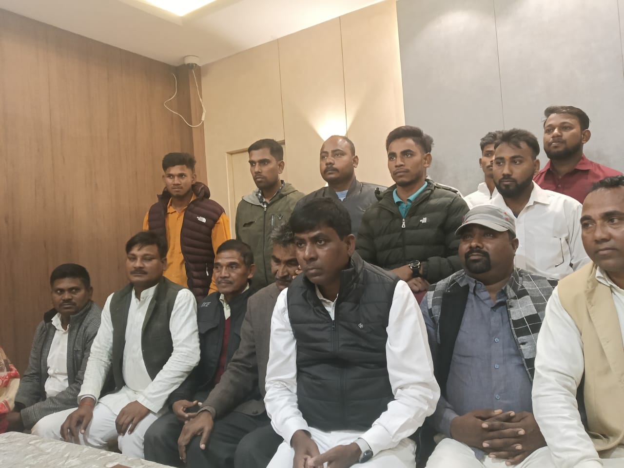 बिना चुनाव अध्यक्ष स्वीकार नहीं: संतोष निषाद