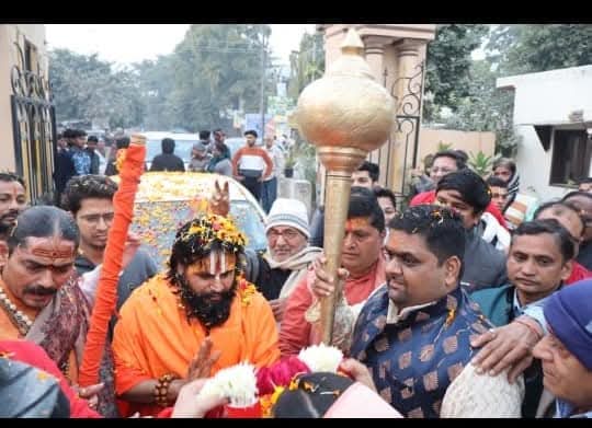 स्वामी महेश योगी का विश्व रिकॉर्ड: 101 घंटे में 2551 बार हनुमान चालीसा