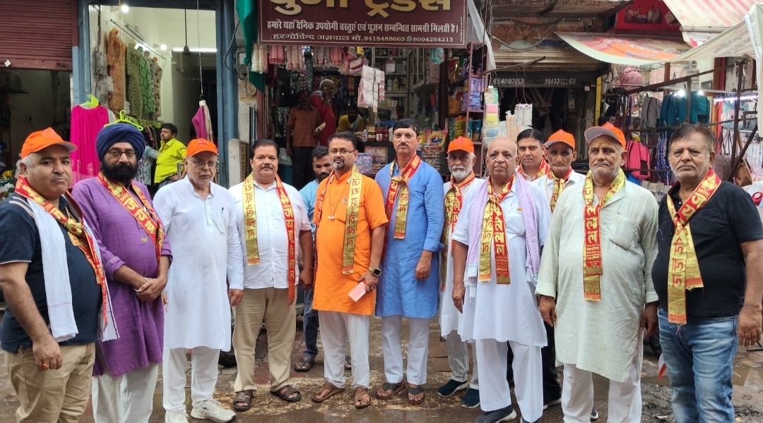 झूलेलाल महोत्सव में निकाली गई भव्य शोभायात्रा