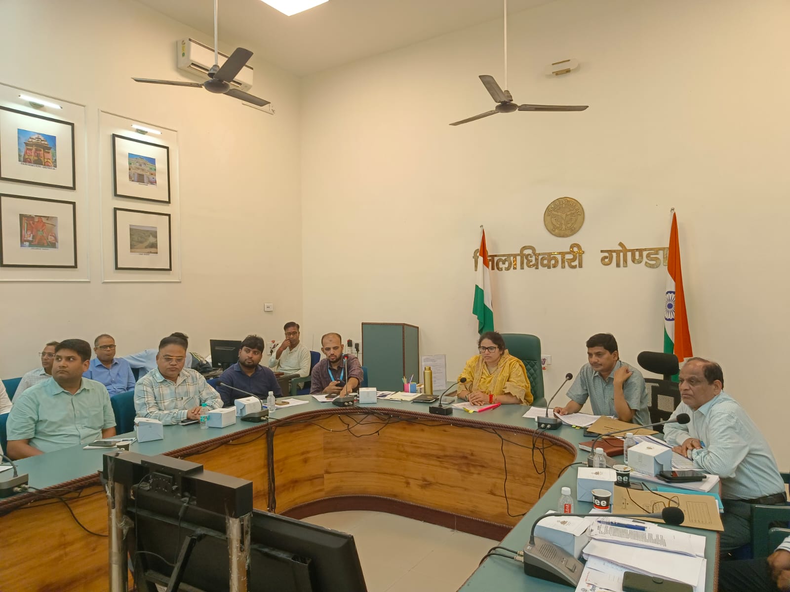 जिलाधिकारी की अध्यक्षता में आयोजित हुई जिला स्वास्थ्य समिति की बैठक