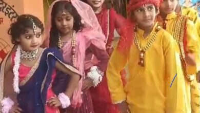 Photo of नन्हे राधा-कृष्ण ने मोहा मन: नानपारा के सरस्वती विद्या मंदिर में जन्माष्टमी की शानदार पूर्व संध्या