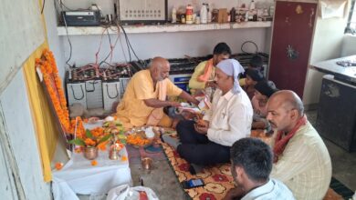 Photo of कृष्ण जन्माष्टमी पर बृहद गौ संरक्षण केन्द्र बिरवा बभनी में श्रद्धा एवं उल्लास के साथ हुआ पूजन कार्यक्रम