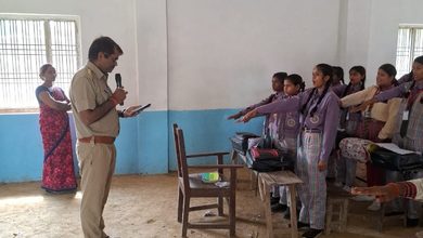 Photo of महमूदपुर जंगल में आबकारी टीम की छापेमारी, 20 लीटर कच्ची शराब बरामद, 80 किलो लहन नष्ट